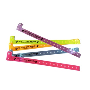 Vòng Đeo Tay Nhận Dạng Thẻ VIP Bằng Nhựa Vinyl PVC Bảo Mật Giá Rẻ - Product Image 2