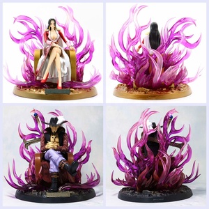 Une pièce GK Seven Wu Hai trône aux yeux d'aigle <span class=keywords><strong>Mihawk</strong></span> Seafarer Hunter modèle ornements en boîte figurine d'action - Product Image 2