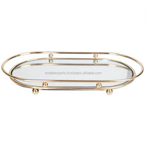 Accessoires de salle de bain en métal et miroir de luxe en or Plateau de courtoisie Plateaux de service élégants - Product Image 1