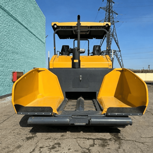 Paveuse d'asphalte RP603L pour routes de 2,5 à 6 m de largeur avec commande CAN Bus et vitesse de 15 m/min - Product Image 4