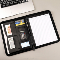 Calculatrice en cuir PU de taille A4 Sac à documents A4 à fermeture éclair pour réunions Logo personnalisé