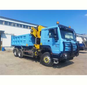Camion à benne basculante résistant de la roue 25ton 30ton de Sinotruk Howo 10 des bons prix avec la grue se pliante de boom de 16ton - Product Image 1