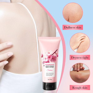 Gel douche blanchissant hydratant parfumé à la fleur de cerisier Gel douche à la niacinamide aux fleurs de cerisier - Product Image 2