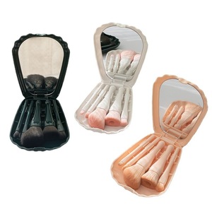 Hot Selling Small Beauty Cosmetic <strong>Brushes</strong> Portable Travel Size Makeup <strong>Brushes</strong> <strong>Mini</strong> Set With Case 5PCS Built-in Mirror
