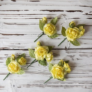 Corsage de rose artificielle CallaFloral jaune à branche unique pour décoration de mariage - Product Image 1