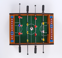 Werkseitig angepasste heiße Qualität Mini Fußball Tischs piel Desktop-Spiel Tischplatte Tischfußball mit Farbbox