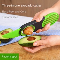 Draagbare Multifunctionele Roestvrijstalen Messen Fruit-En Groentesnijder Snijmachine Drie-In-Één Gereedschap Voor Kiwi-Avocado