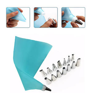 Ensemble de poches à douille en silicone réutilisables et douilles pour la décoration de gâteaux, la pâtisserie et le glaçage DIY - Product Image 2