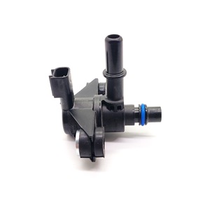 Válvula Solenoide de Carbón Activado Ford AU5A-9G866-AB 12V para Control de Gas en Automóviles - Product Image 1