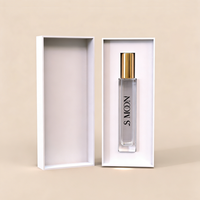Vente en gros de flacons de parfum en verre carré transparent de luxe de 10 ml, finition mate, échantillon de parfum, emballage de parfum en boîte