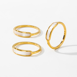 Anillo de Barra Rectangular con Banda Delicada YF2728, Chapado en Oro de 18K, Acero Inoxidable, Resistente al Agua, Hipoalergénico para <span class=keywords><strong>Mujer</strong></span> - Product Image 1