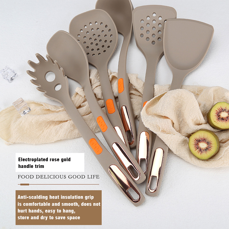2022 New High Temperature Resistant Non-slip Silicone Kitchen Wares Set Cooking Utensil