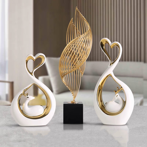 חדש עיצוב נורדי יוקרה צבי צורת פורצלן קישוטי בית תפאורה Creative בעלי החיים קרמיקה עיצוב הבית לסלון - Product Image 1