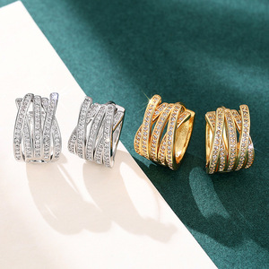 Orecchini a Perno con Linee Incrociate Stratificate per Donne, Eleganti Accessori per Orecchie da Indossare Quotidianamente - Product Image 2