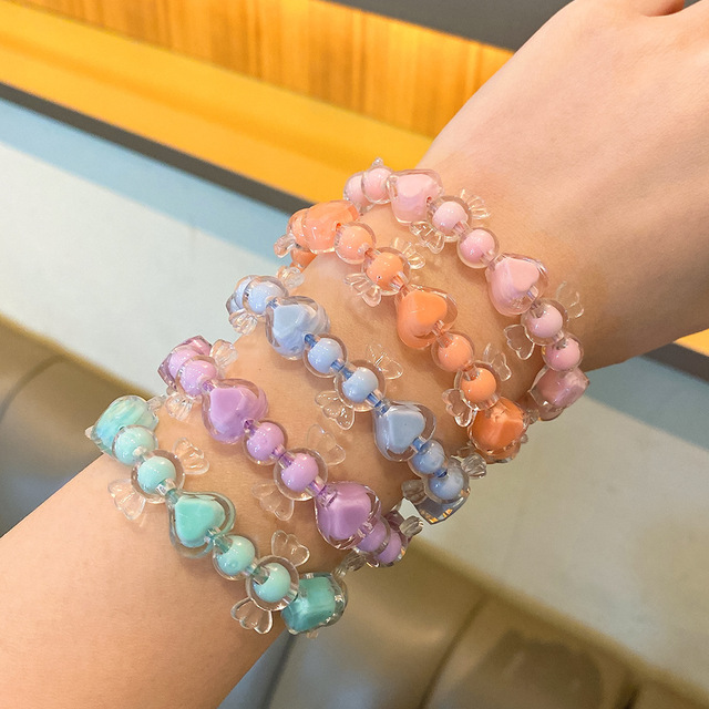 Wholesale Custom Sweet Cute Pearl and Diamond Bracelets Fashion Flower Candy Jewelry Accessories for Women for Weddings Gifts