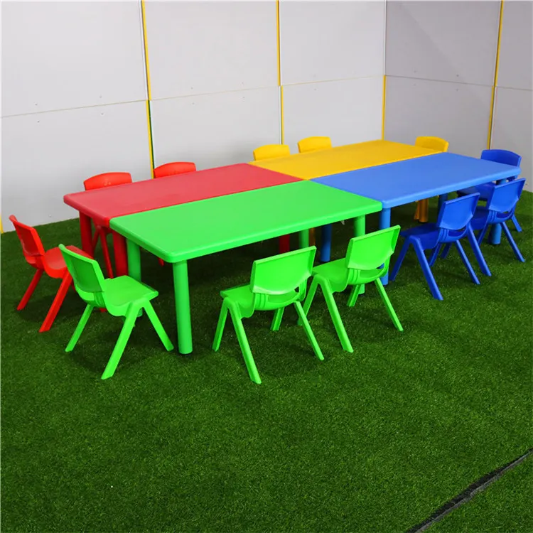 Coloré enfants étude chaise de table