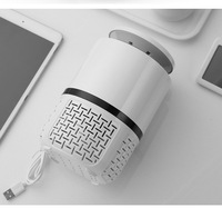 Lampe USB pour chambre à coucher Piège à moustiques Matériau ABS Photocatalyseur Tueur de chocs électriques Répulsif anti-moustiques d'intérieur efficace