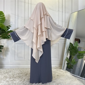 2295 #   Khimar polyvalent et élégant à trois couches en crêpe – Mode islamique chic pour l'Aïd - Product Image 3