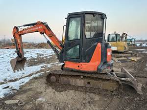 รถขุดสำหรับงานก่อสร้างที่อยู่อาศัย HITACHI ZX50U เครื่องจักรก่อสร้างที่เชื่อถือได้ รถขุดฮิตาชิ zx30u มือสอง - Product Image 2