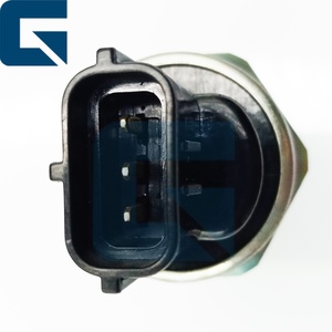 Sensor de Presión de Inyección de Combustible RE520930 para Motor 6105M 6125M - Product Image 2