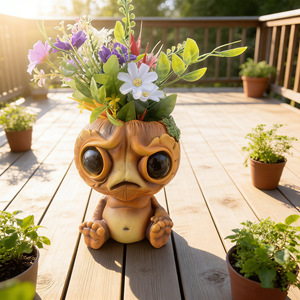 Alien Planter Resin Flower Pot Cute Outdoor Garden Decoration Balcony Plant <b>Container</b> - Product Image 2