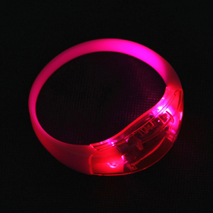 Recuerdo de Fiesta con Logotipo Personalizado, Pulsera de Silicona LED Activada por Sonido, Pulsera LED Activada por Movimiento para Conciertos - Product Image 3