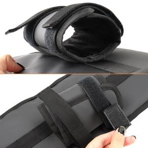 Coussin de protection de hayon pour camionnette avec sangles de vélo sécurisées - Product Image 6