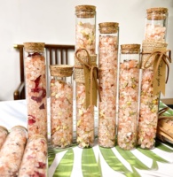 OEM marque privée de luxe fleurs aromatiques guérison relaxant bio Spa cristal corps tremper tube de sel de bain d'Epsom sel de bain parfumé