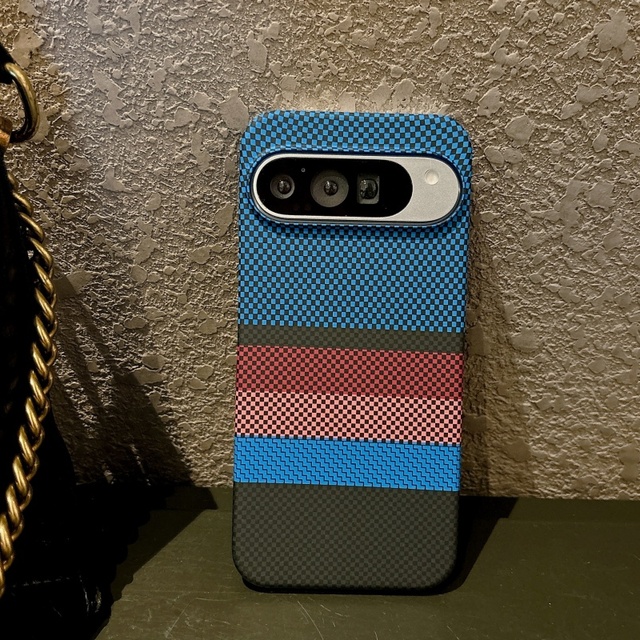 Wholesale Matte Carbon Fiber Texture Magnetic Phone Case for Google Pixel 10 Pro XL 7 8 Pro 9 Pro XL Shockproof Hard Cover