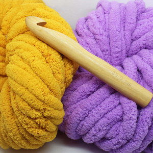 Hilo de poliéster de ganchillo de estilo <span class=keywords><strong>Simple</strong></span> portátil del fabricante JP, hilo de tejer de chenilla grueso suave - Product Image 4
