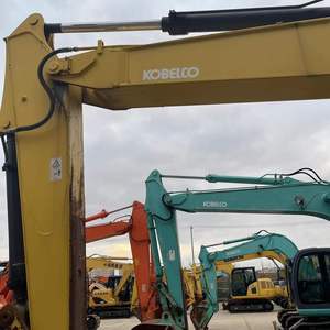 รถขุดมือสอง Kobelco SK135SR ขนาด 13.5 ตัน เครื่องยนต์ Kobelco บุ้งกี๋ขนาด 0.5-0.55 เมตร ระบบสวิงท้ายสั้นพิเศษ ประหยัดพลังงาน - Product Image 4