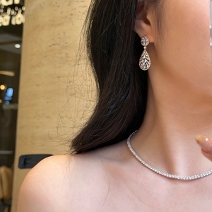 อาซูโอ 18K ทองคำแท้ สไตล์วินเทจ เพชรที่เพาะเลี้ยงในห้องปฏิบัติการ เครื่องประดับหรูหรา ต่างหูแบบห้อย ของขวัญสำหรับผู้หญิง สวมใส่ได้ทุกวัน งานเลี้ยงระดับไฮเอนด์ - Product Image 5
