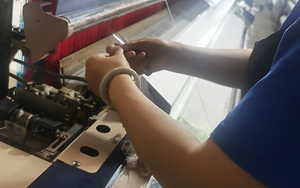 Gran oferta 100% poliéster tradicional chino Jacquard brocado tela bordada hilo metálico para el atuendo <span class=keywords><strong>de</strong></span> boda <span class=keywords><strong>de</strong></span> las niñas - Product Image 6