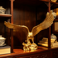 Grande statue d'aigle chauve en bronze coulé, sculpture d'aigle en fibre de verre avec ailes écartées pour place publique, immeuble d'entreprise, aménagement paysager de jardin