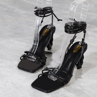 Nouvelles tendances mode : Chaussures à talons hauts pour femmes, sandales à talons, pantoufles de créateur – Vente en gros