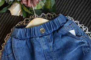 Shorts de Mezclilla con Ribete para Niñas, Venta al Por Mayor, para Verano - Product Image 4