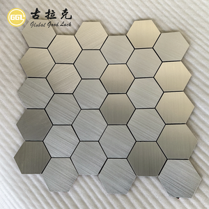 Carreaux de mosaïque hexagonaux en aluminium <span class=keywords><strong>blanc</strong></span> autocollants à bas prix pour salle de bain moderne et mur extérieur - Product Image 5