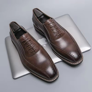 C1022-2 Nouvelles Chaussures Habillées en Cuir pour Hommes à Bout Pointu de Bonne Qualité, Grande Taille, Tendance, pour Mariage et Affaires - Product Image 1