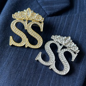 Broches de Aleación Chapados en Oro de Lujo Ligero 2026 con Letras para Joyería de Boda, Fiesta y Compromiso - Product Image 2