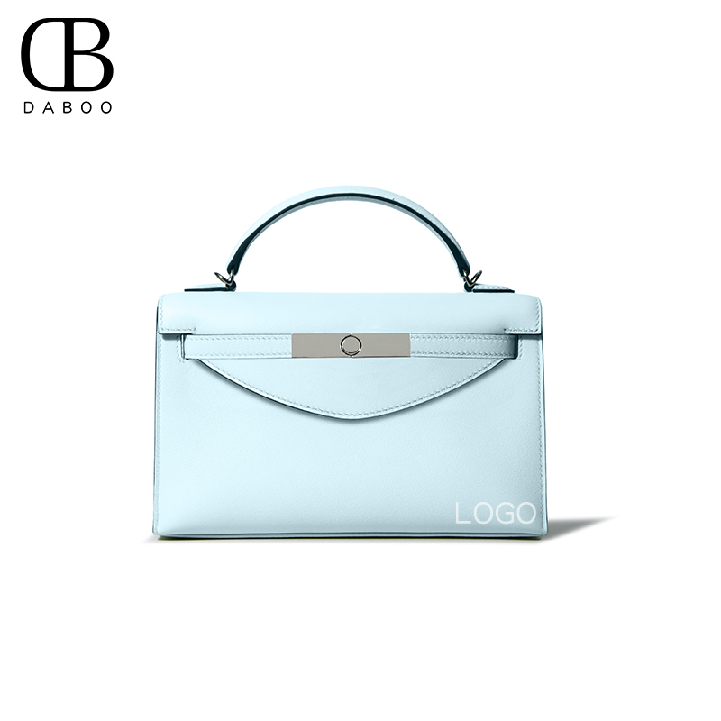 จอกศักดิ์สิทธิ์สีฟ้า