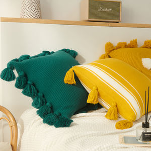 Almofada Luxuosa Quadrada de Tricô Sólido com Relevo para Sofá, Sala de Estar e Decoração de Hotel, Ecológica - Product Image 2