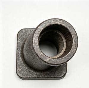 Raccord coudé en fonte de qualité industrielle, composant de plomberie robuste fabriqué par moulage en sable, service personnalisé - Product Image 3