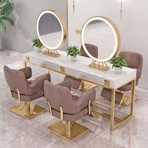 MORE DESIGN Estación de espejo de salón de belleza Led de salón de belleza con mesa, muebles de peluquería de estilo dorado grande de longitud completa - Product Image 1