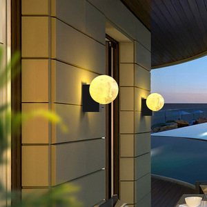 Lampe murale extérieure étanche en forme de lune, lumière LED pour Villa, terrasse, balcon, jardin, cour, ambiance minimaliste - Product Image 1
