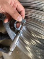 Système de barrière passive économique en treillis métallique tissé en acier galvanisé pour la gestion des débris, pour l'entrée de tunnels et les pentes