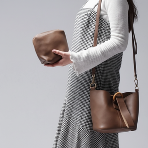 Women's Cross Fashion <b>Square</b> Shoulder Tote Bag Elegant Bucket Bag Design - Product Image 1