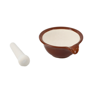 Set ergonomico artigianale mortaio e pestello di piccole dimensioni per uso cucina - Product Image 5
