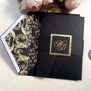 Caja de Invitación de Boda de Lujo con Impresión en Vainilla, Papel de Terciopelo Beige, Cierre con Cinta de Satén y Lámina Dorada, Impresión Tipográfica - Product Image 5