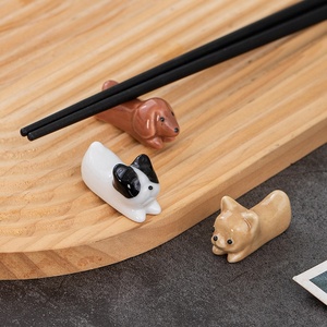 Yaratıcı Seramik Küçük Köpek El Yapımı Japandi Tarzı Çubuklık Yüksek Sıcaklıkta Pişirilmiş Özelleştirilebilir Promosyon Sofra Takımı - Product Image 5