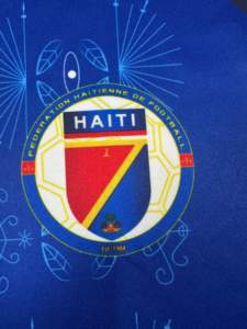 Maillot de football de l'équipe nationale d'Haïti 2026 - Uniforme de haute qualité 100 % polyester, antibactérien, respirant, unisexe adulte - Product Image 3